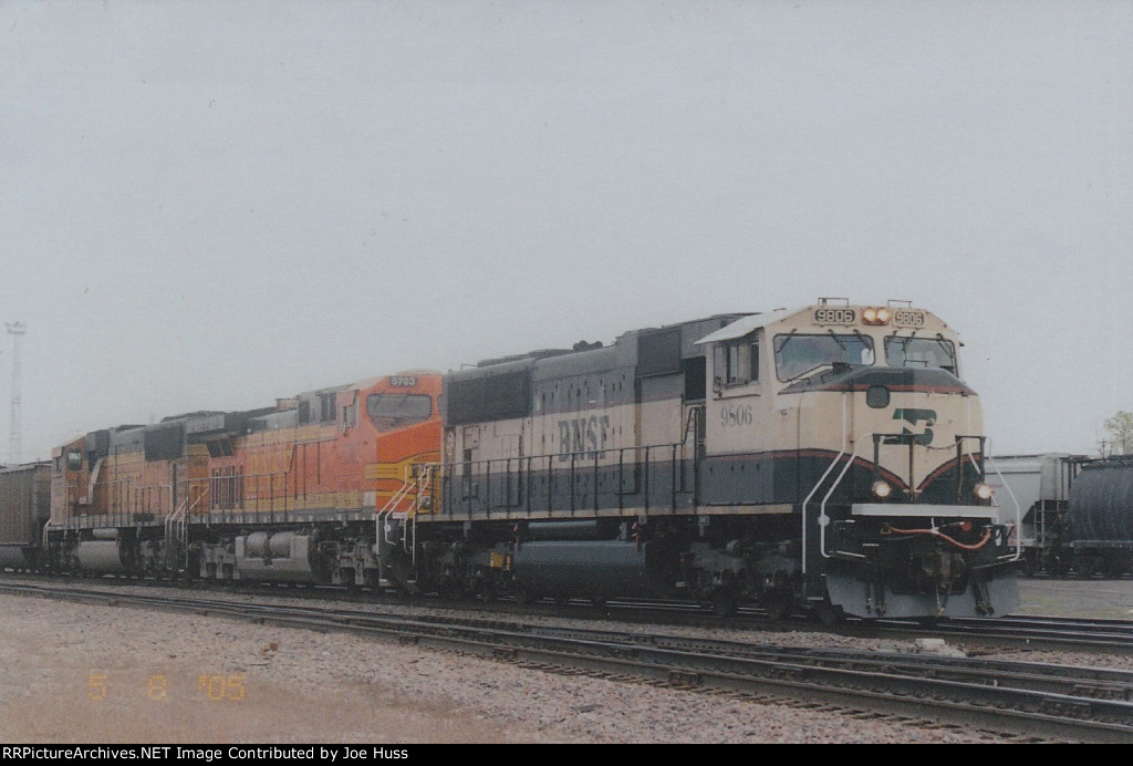 BNSF 9806 East